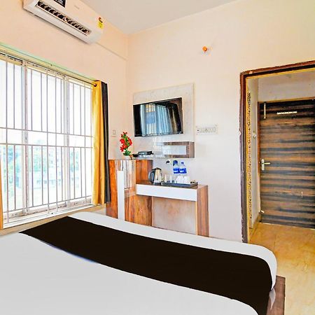Super Hotel O Ruby Near Acropolis Mall Kalküta Dış mekan fotoğraf